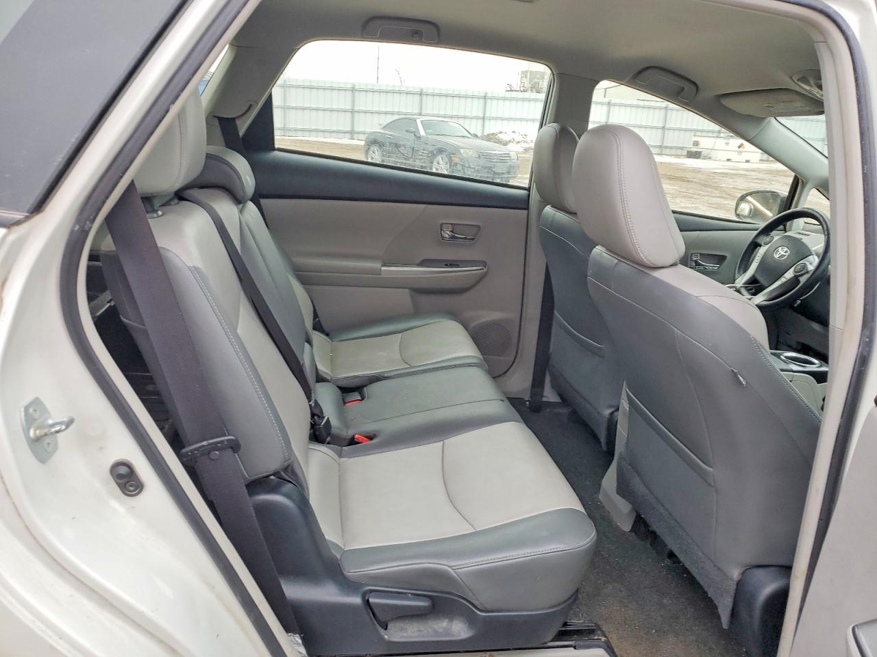 2015 Toyota Prius v