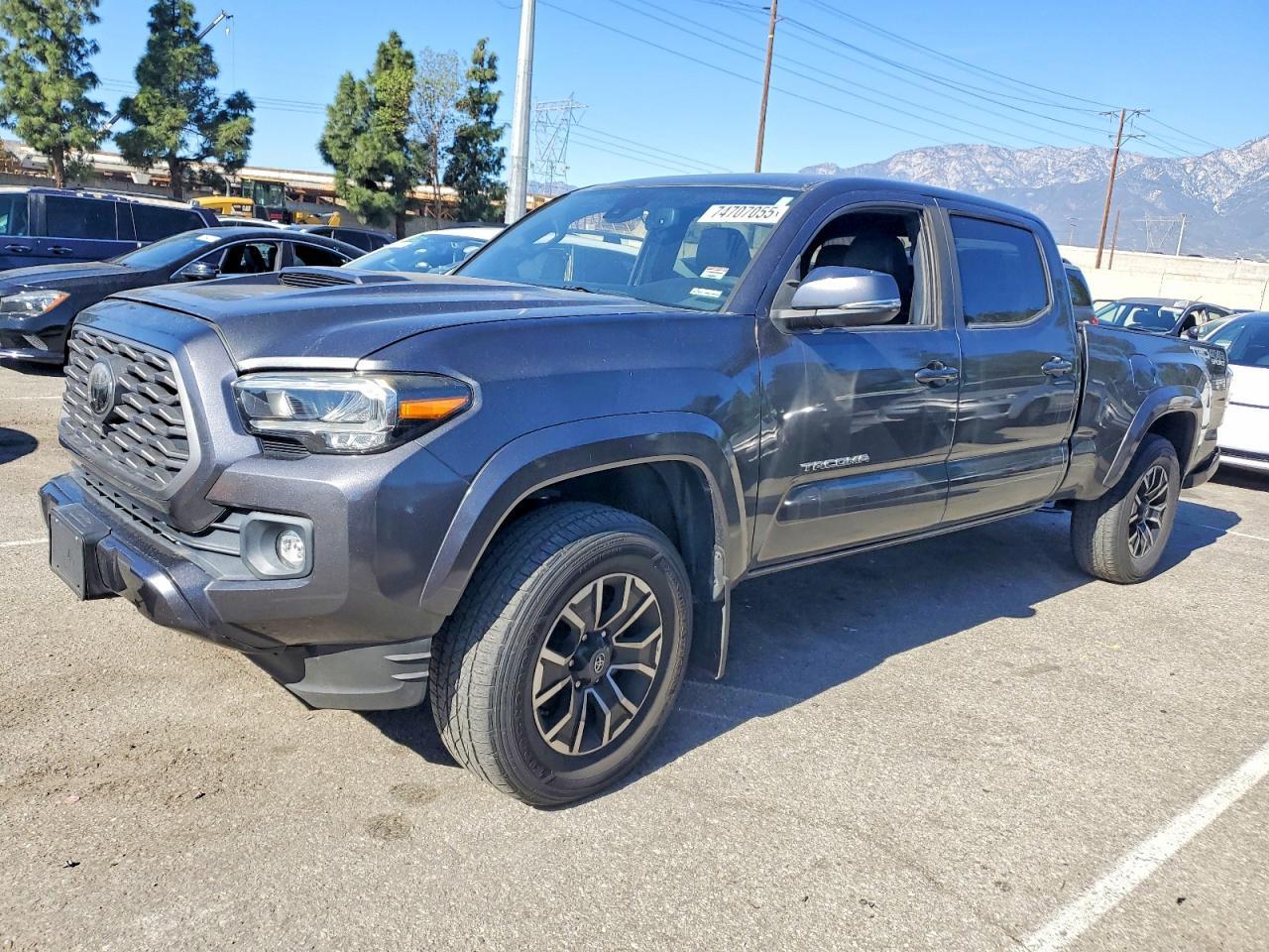 2020 Toyota Tacoma Double cab