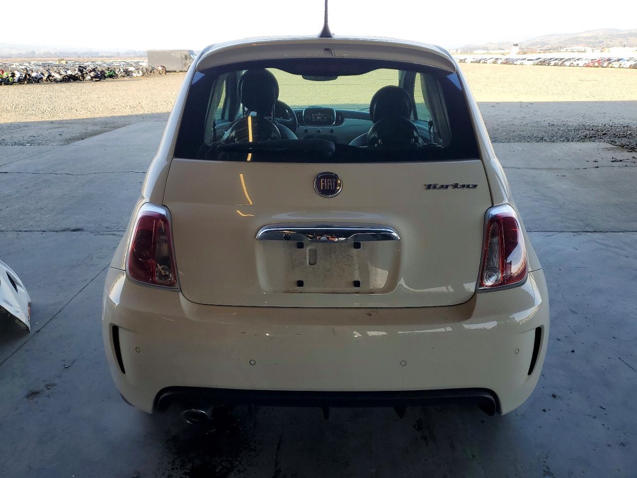 2018 Fiat 500 Lounge