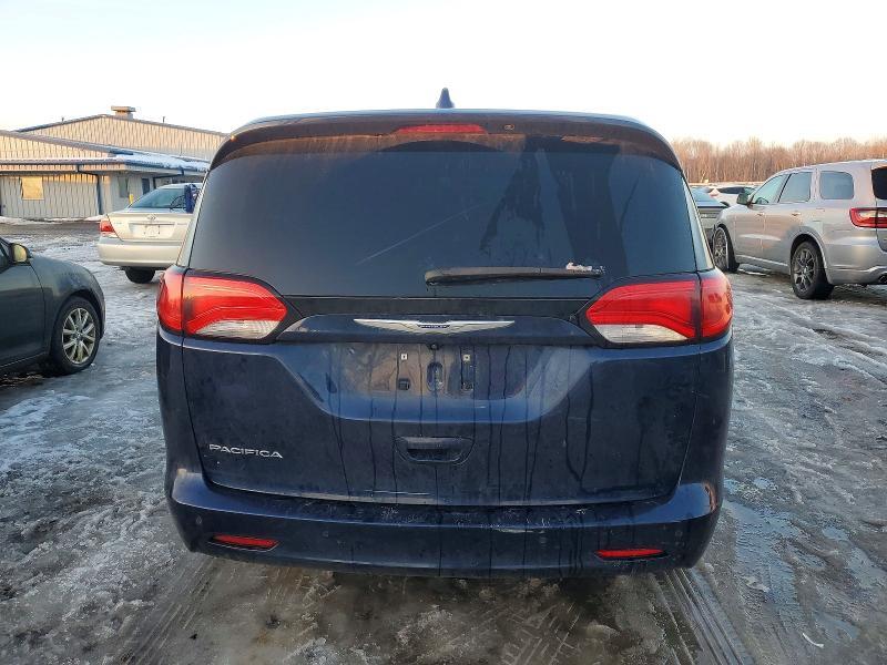 2018 Chrysler Pacifica Touring