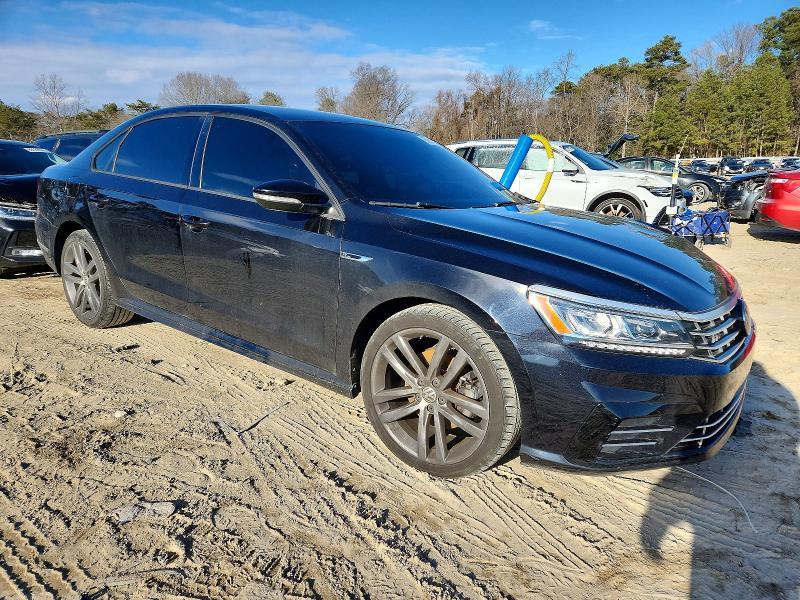 2018 Volkswagen Passat s