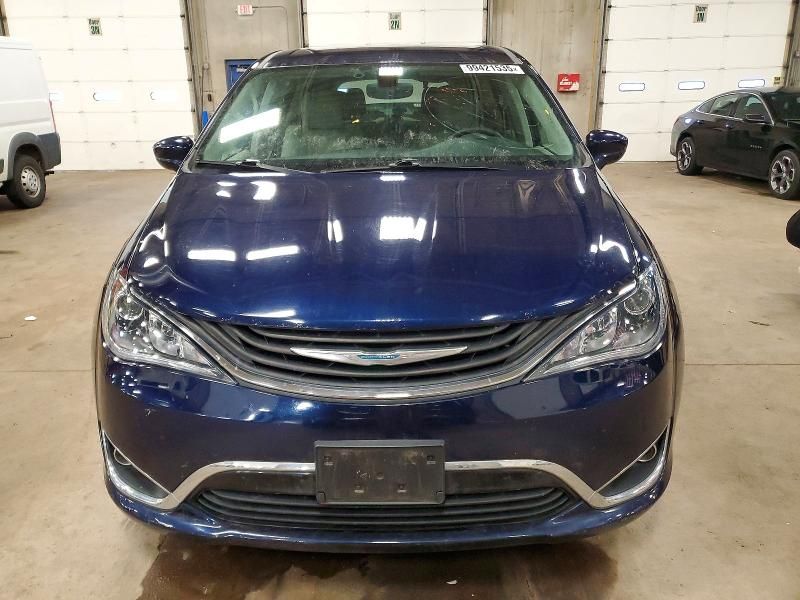 2018 Chrysler Pacifica Hybrid Touring Plus
