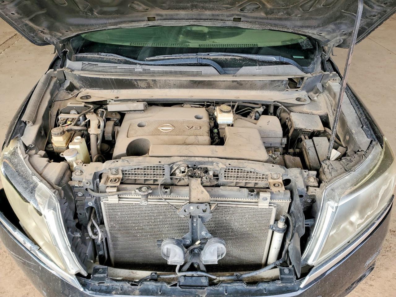 2014 Nissan Pathfinder s