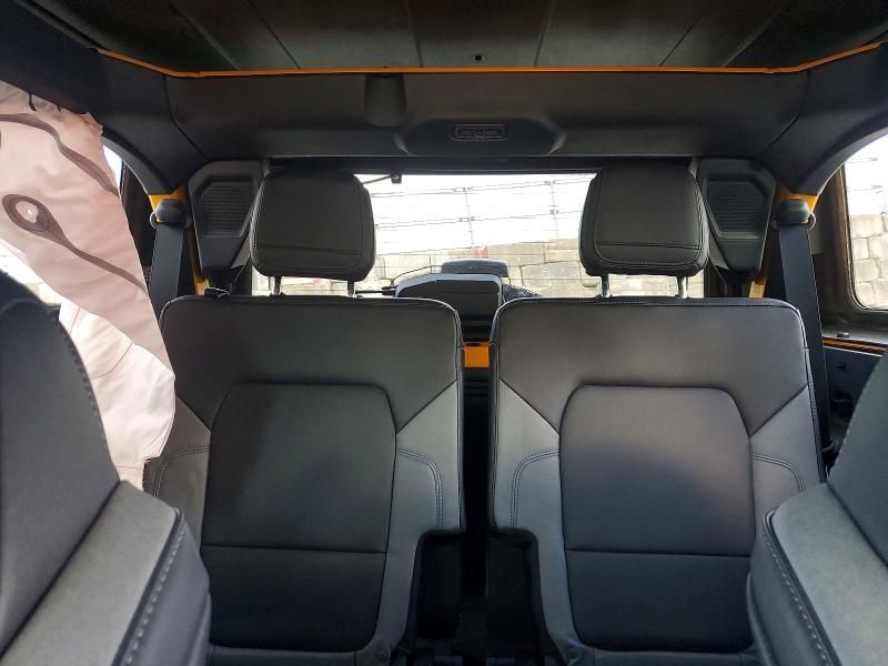 2022 Ford Bronco Base