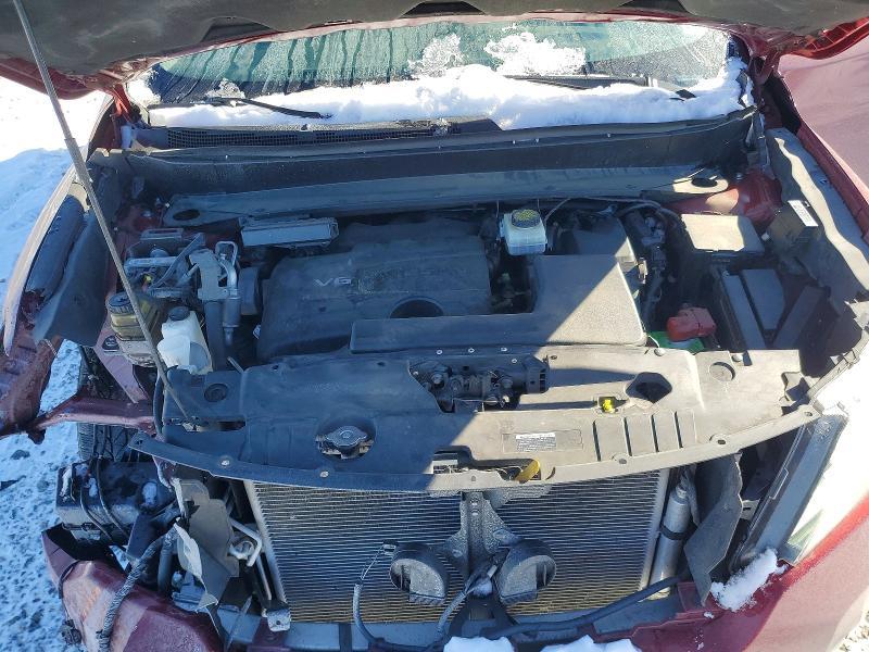 2018 Nissan Pathfinder s