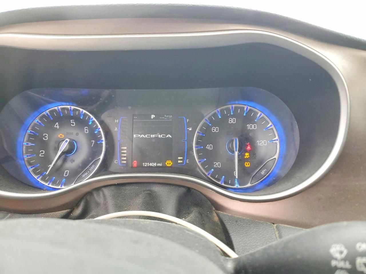 2018 Chrysler Pacifica Touring l