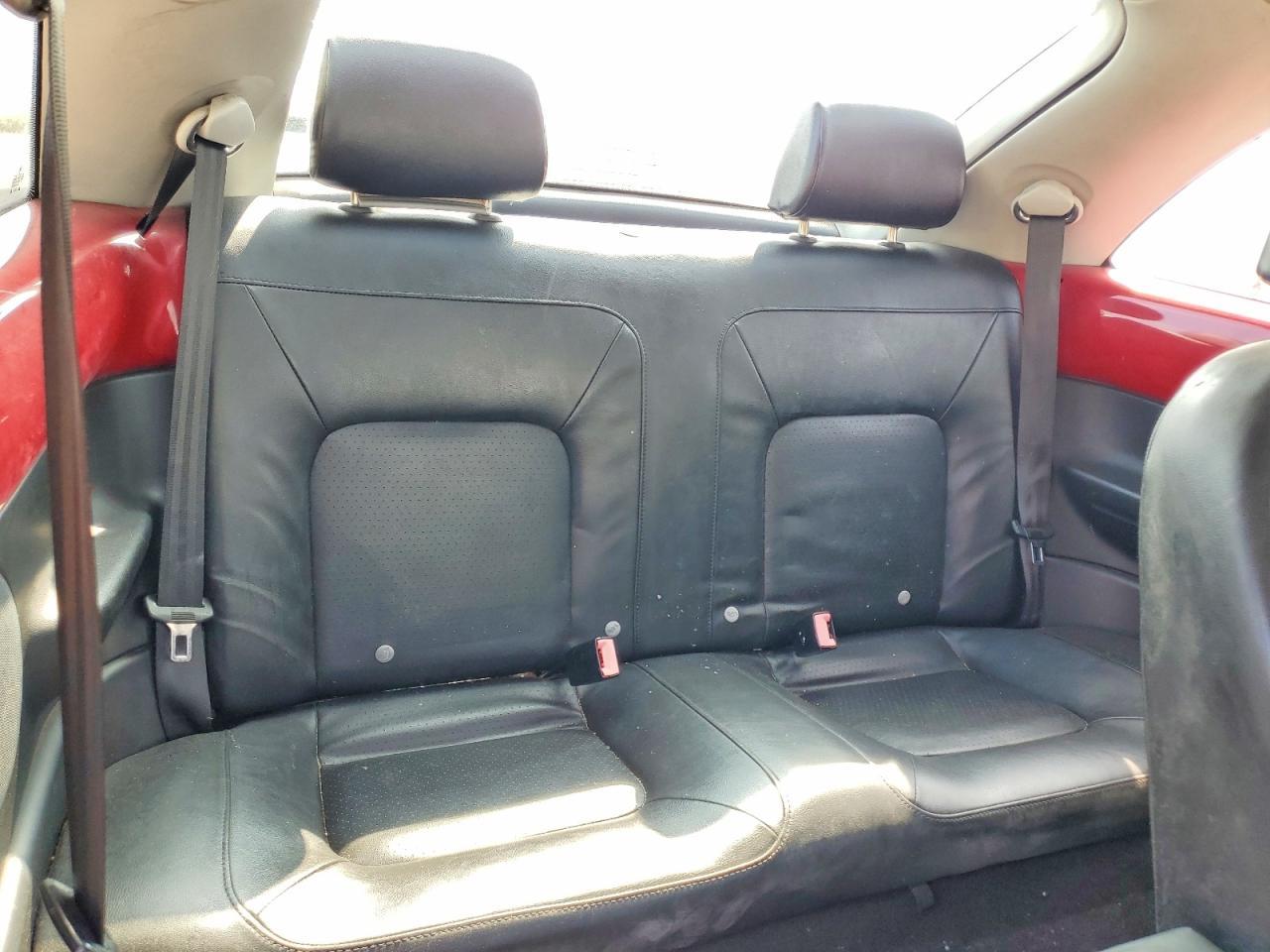 2010 Volkswagen New Beetle