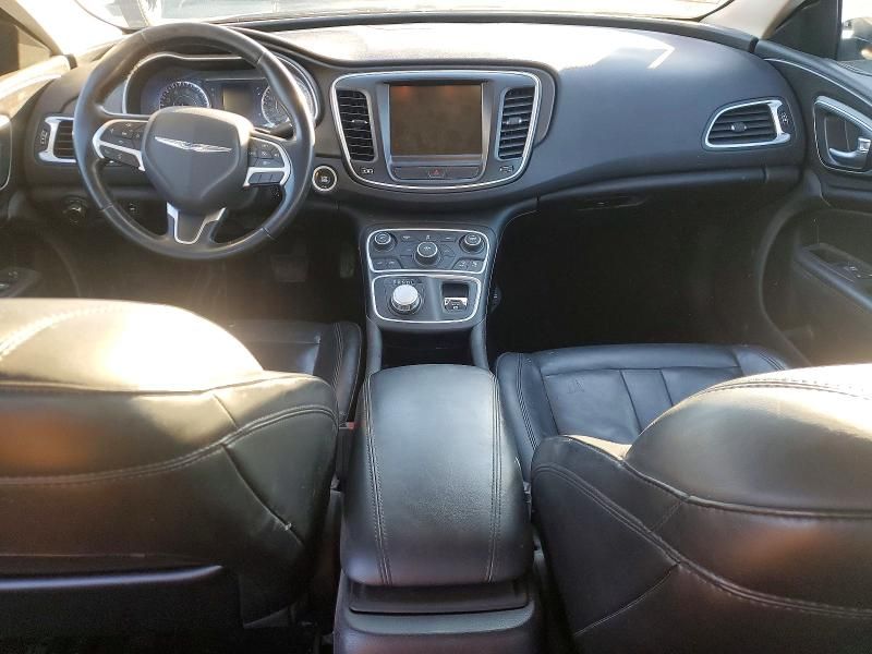 2017 Chrysler 200 Limited