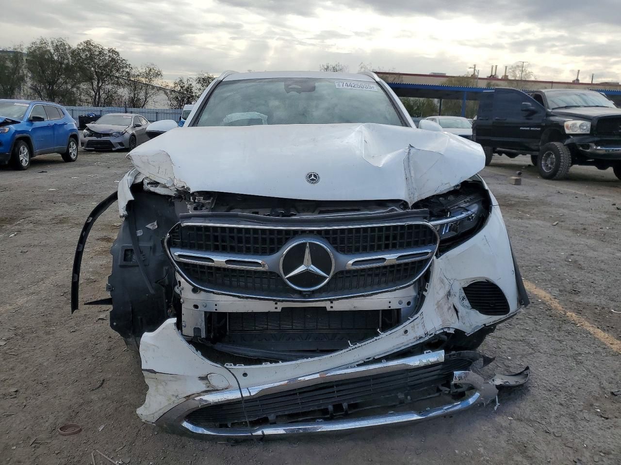 2024 Mercedes-Benz Glc 300