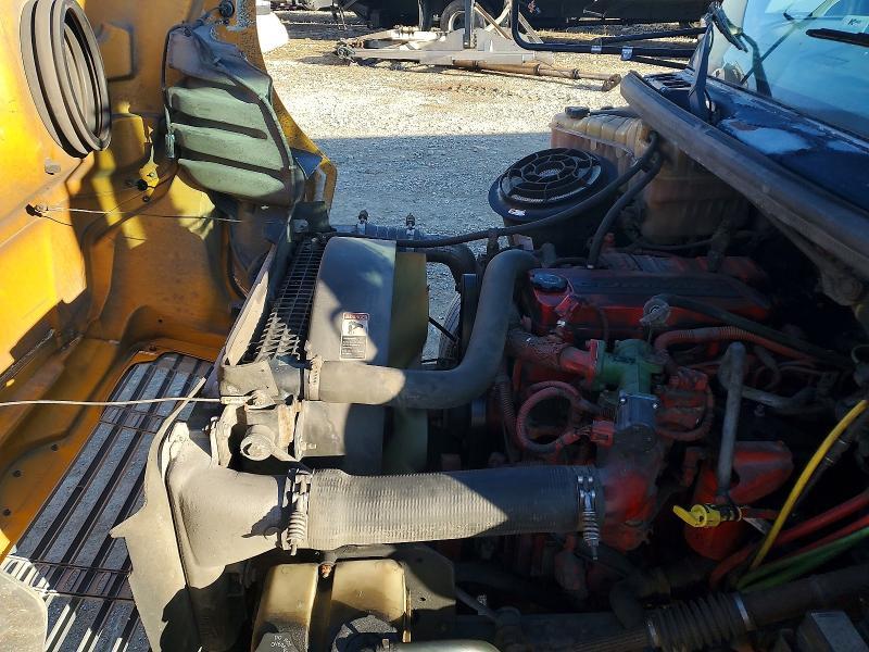 2012 Freigliner 2012 Freightliner B2 School bus