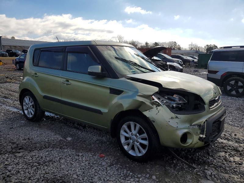2013 KIA Soul +