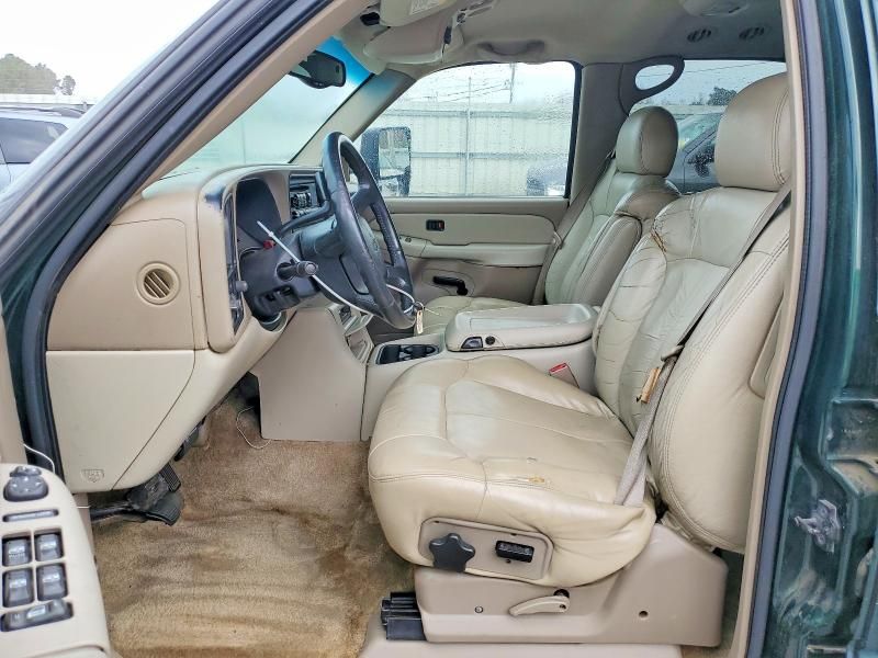 2002 Chevrolet Tahoe C1500