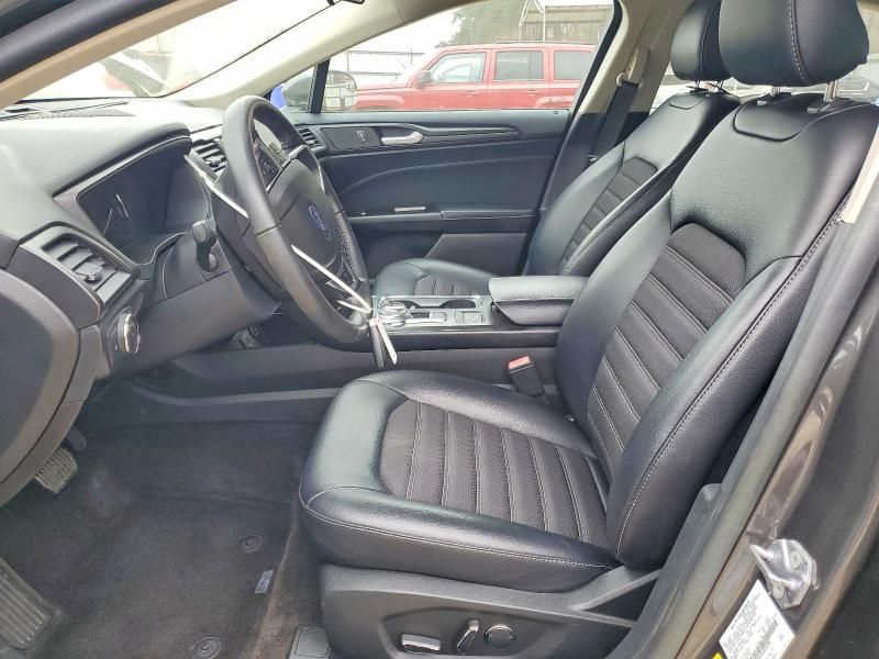 2018 Ford Fusion se Hybrid