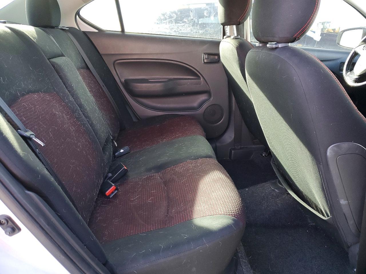 2022 Mitsubishi Mirage G4 es