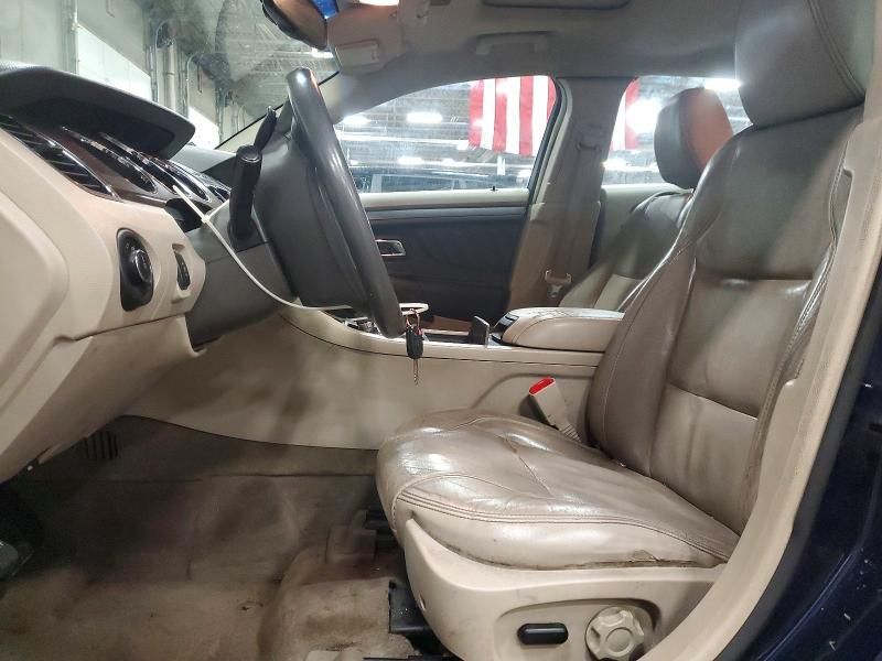 2011 Ford Taurus sel