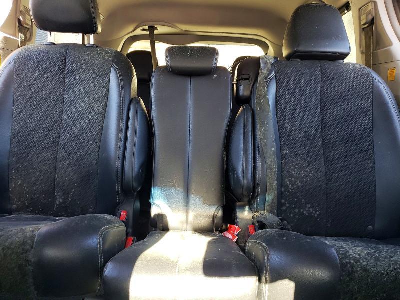2012 Toyota Sienna Sport