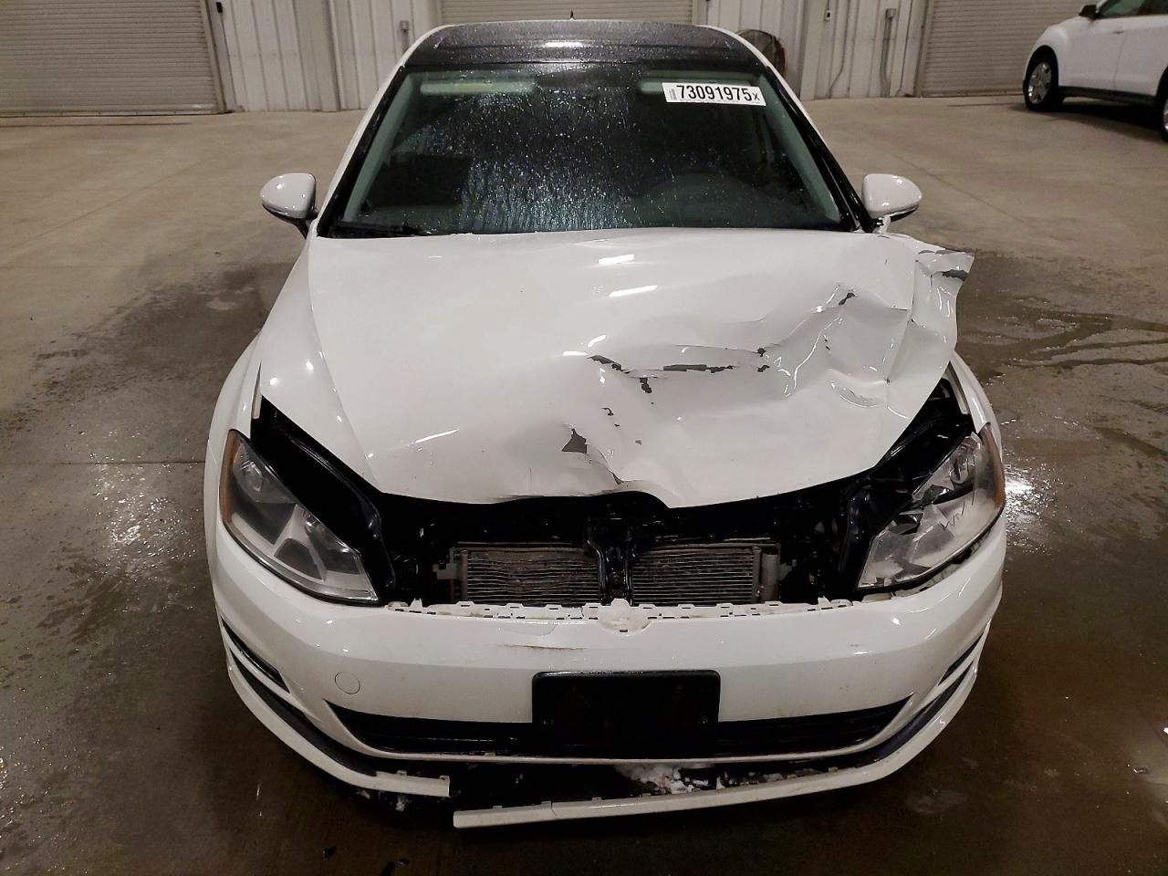 2016 Volkswagen Golf S/se