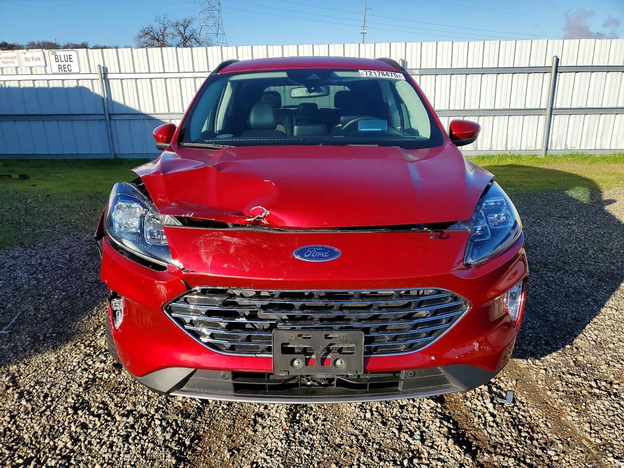2022 Ford Escape Titanium