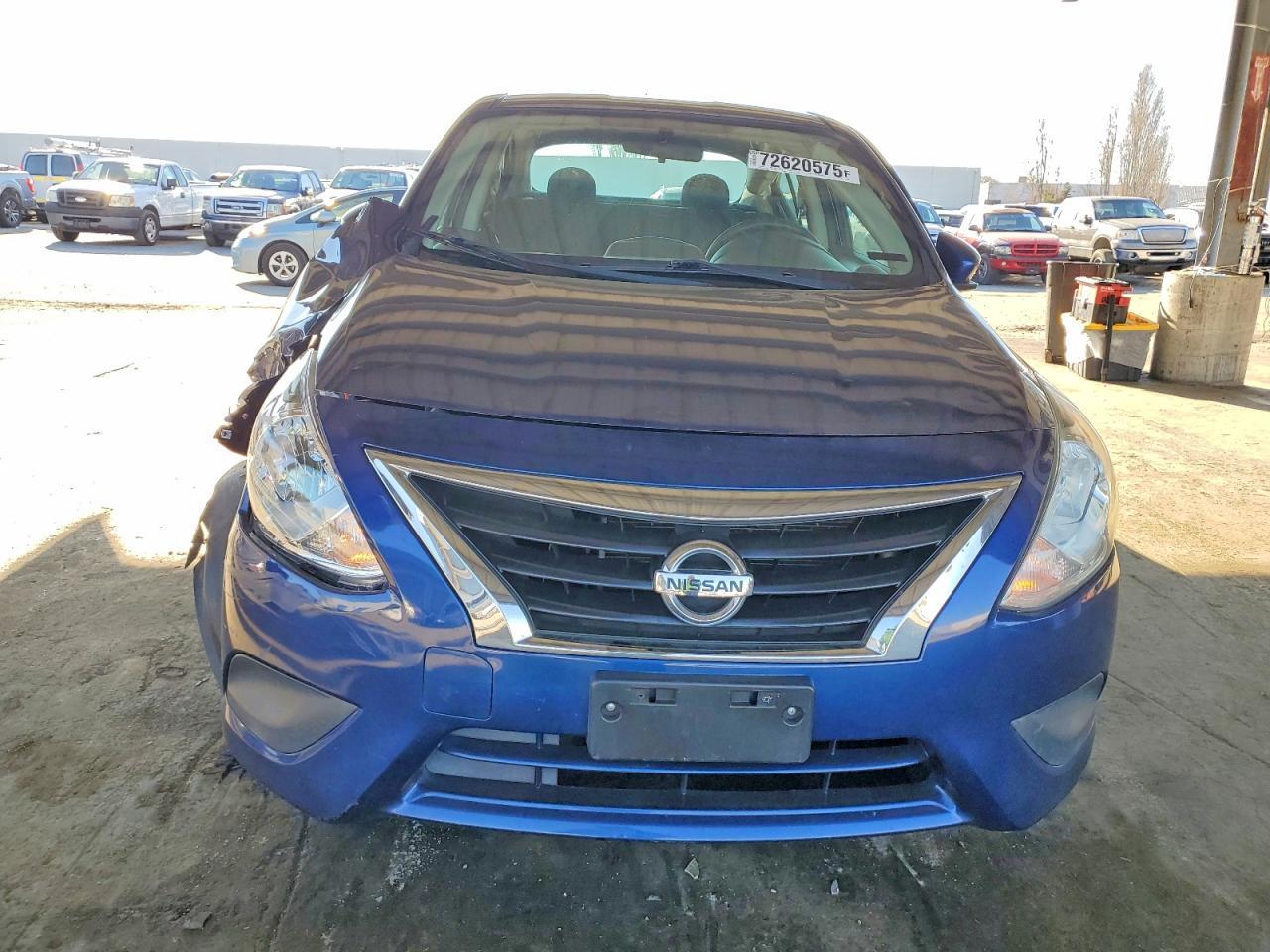 2018 Nissan Versa s