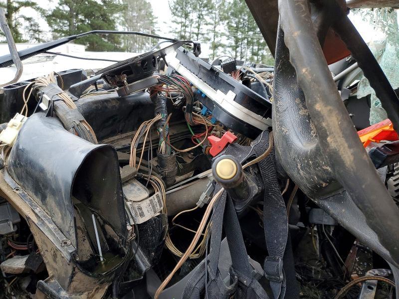 2005 Freightliner M2 106 Medium Duty