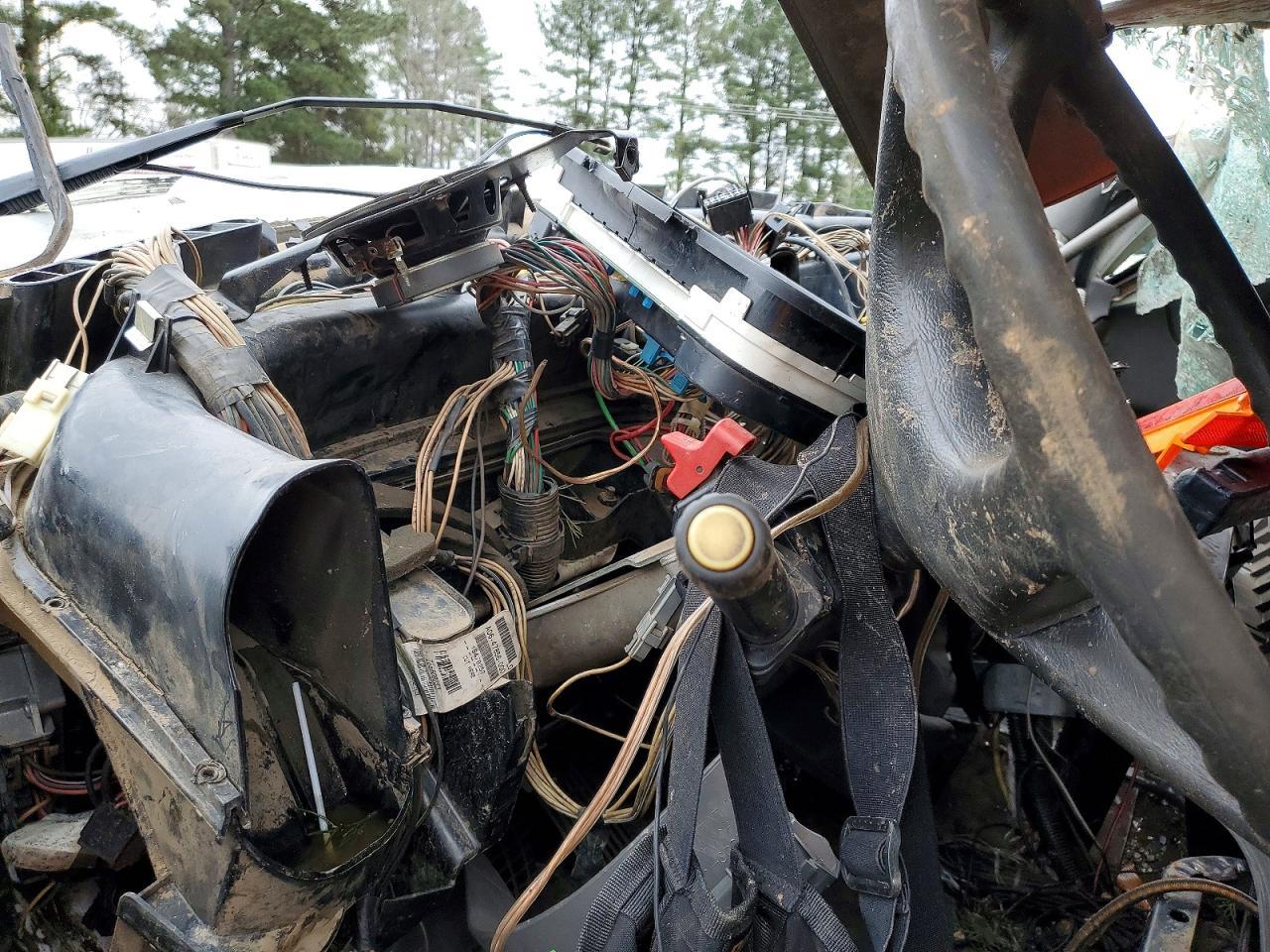2005 Freightliner M2 106 Medium Duty