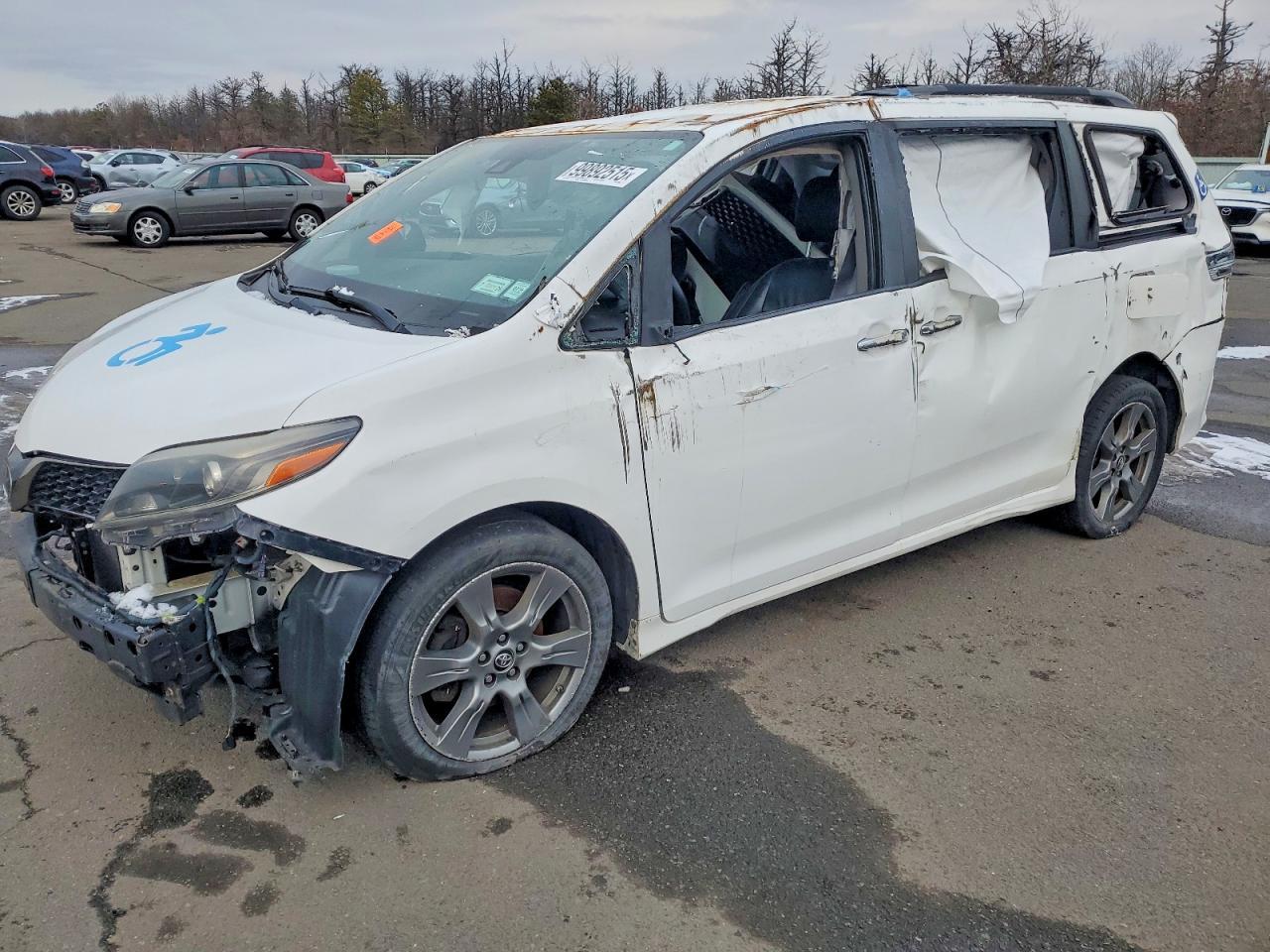 2018 Toyota Sienna se