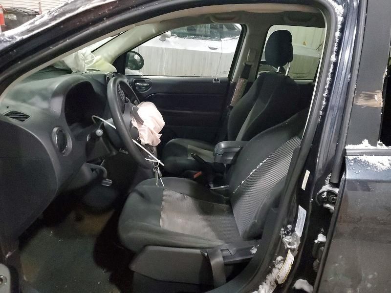 2016 Jeep Compass Sport