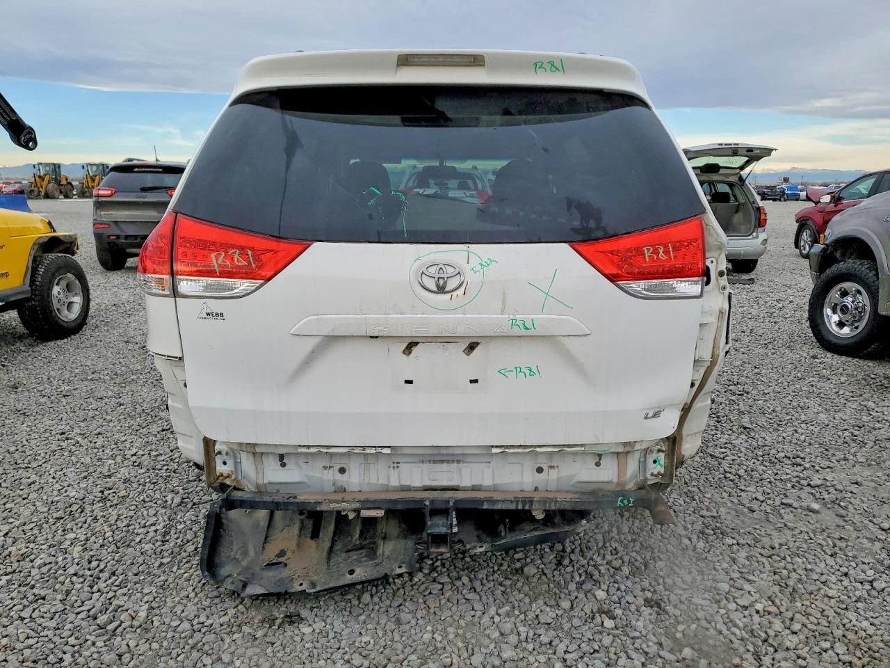 2011 Toyota Sienna le