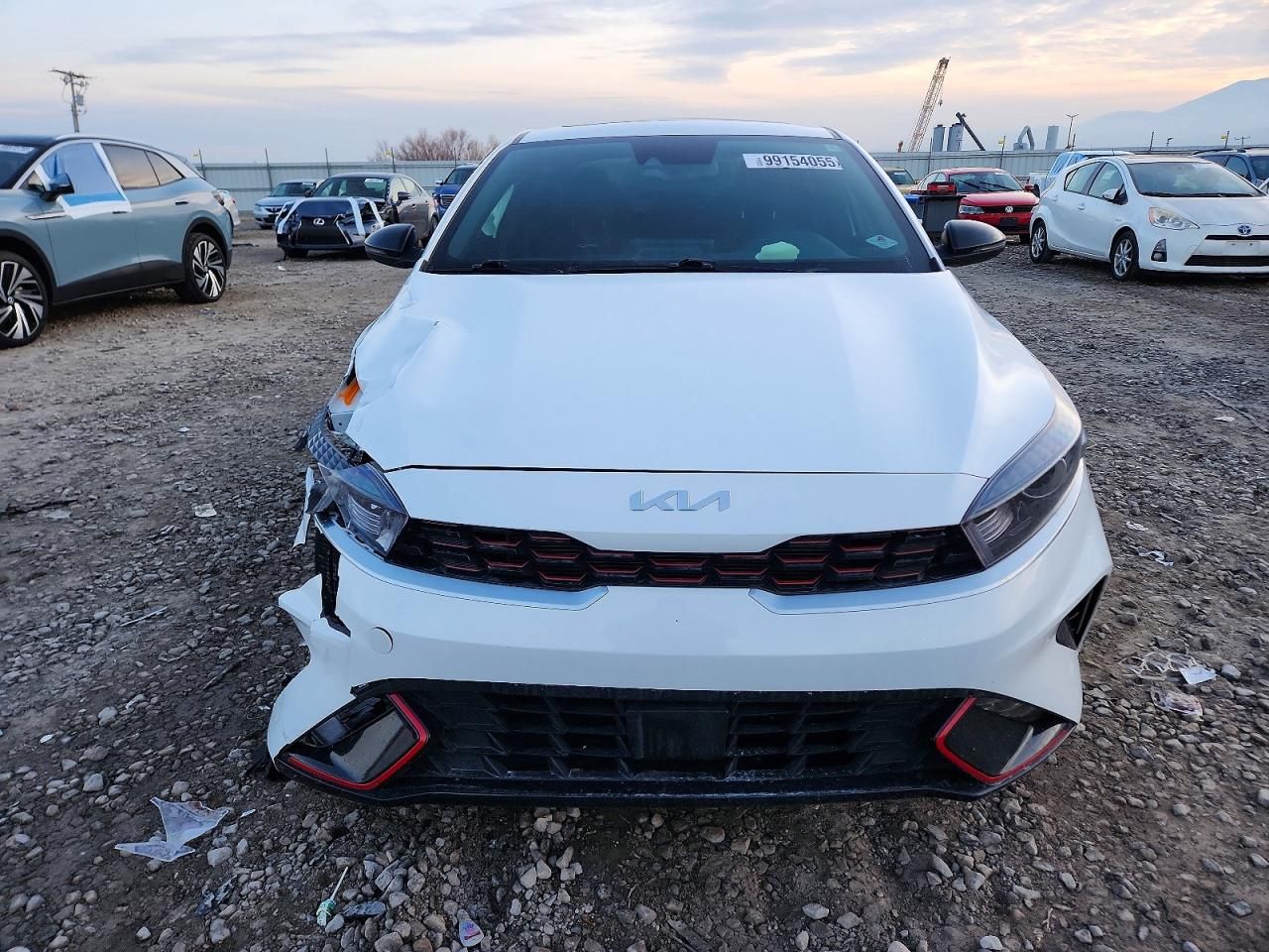 2023 KIA Forte gt Line