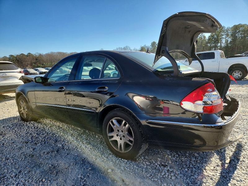 2003 Mercedes-Benz E 320