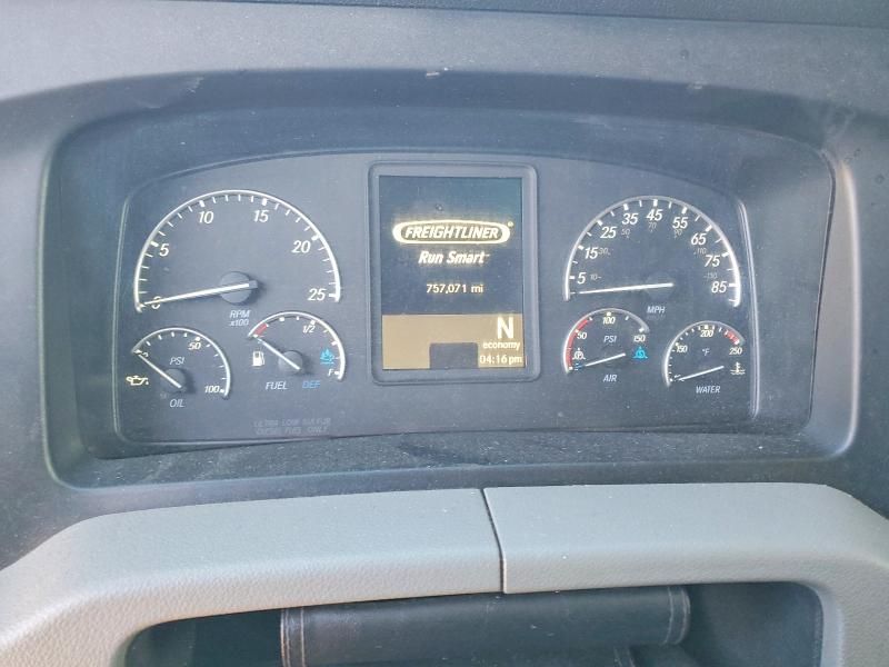 2020 Freightliner Cascadia 126 Semi Truck