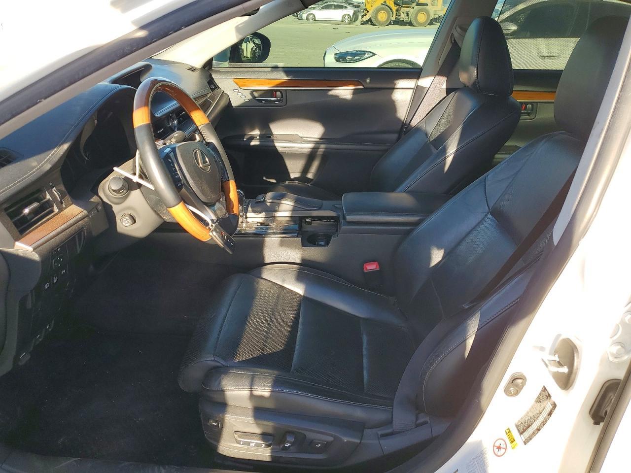 2013 Lexus Es 300h