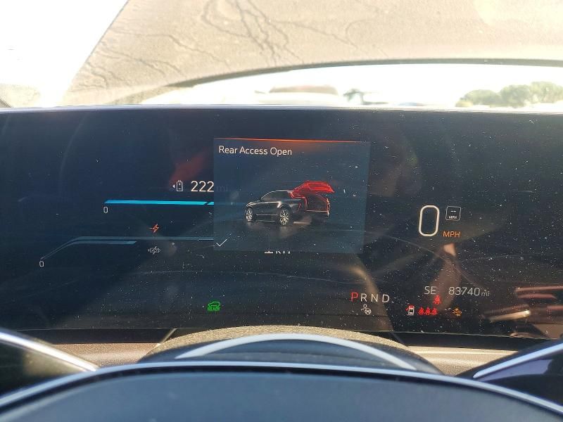 2024 Cadillac Lyriq Tech