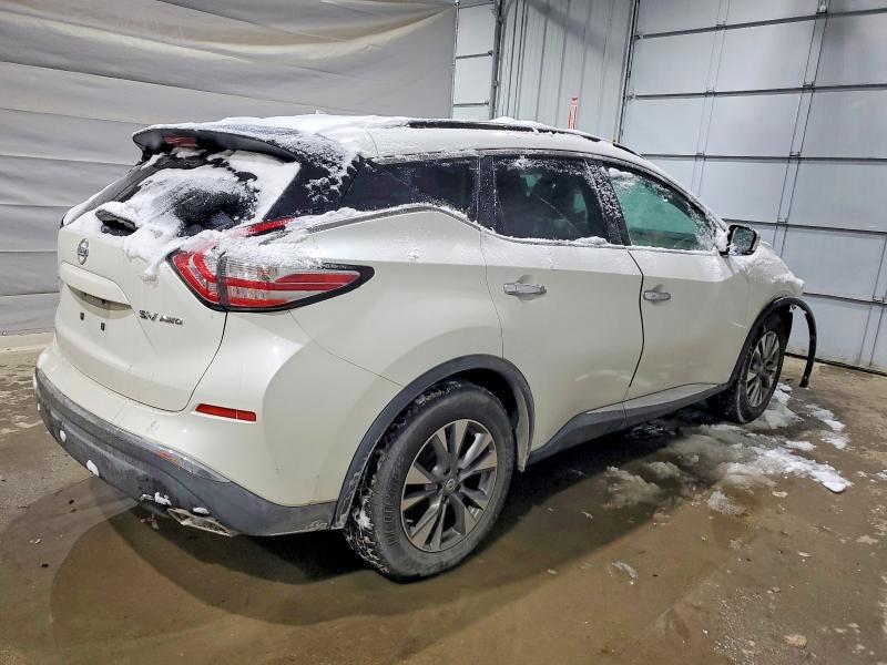 2015 Niss Murano sv