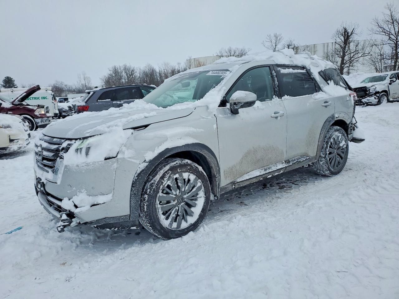 2025 Nissan Pathfinder sl