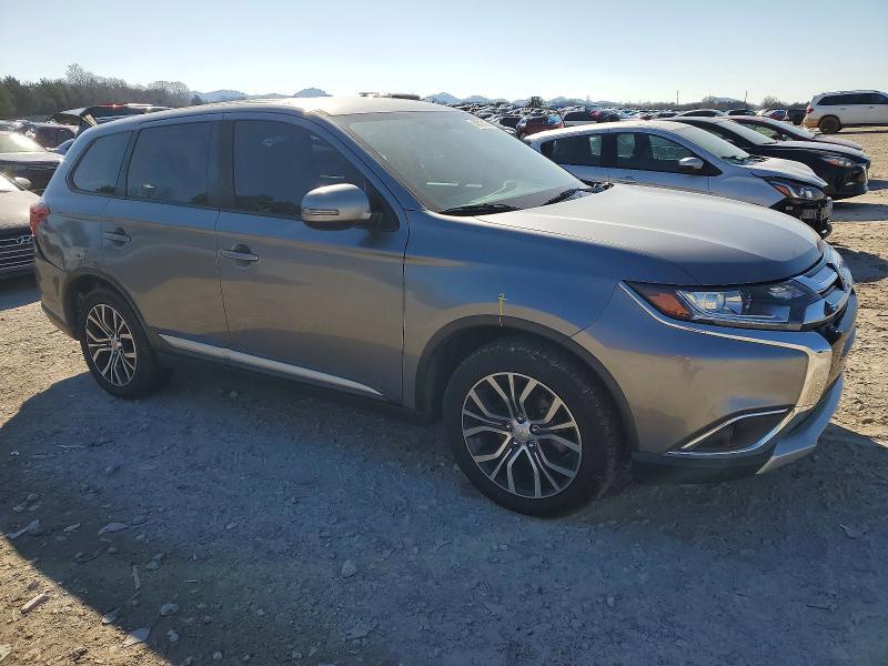 2018 Mitsubishi Outlander se