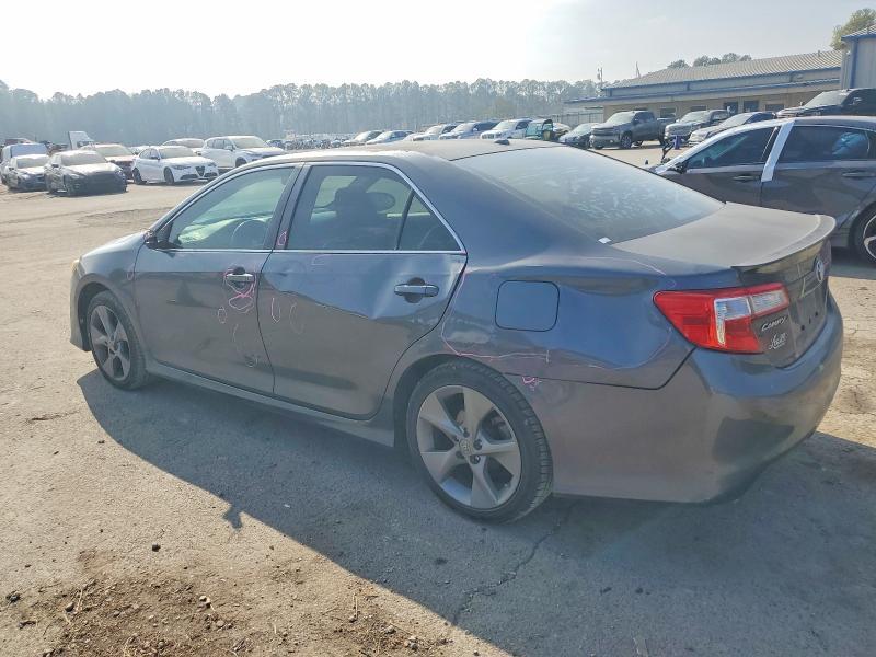2012 Toyota Camry se V6