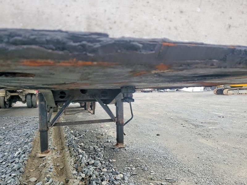 2016 Transcraft Flatbed Side Curtain Trailer