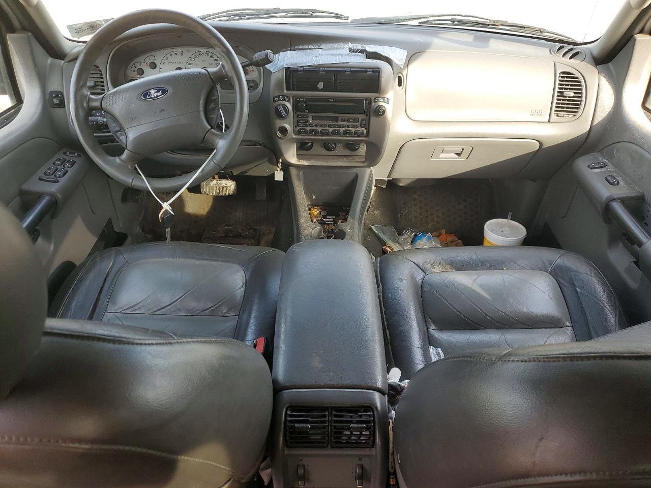 2004 Ford Explorer Sport Trac
