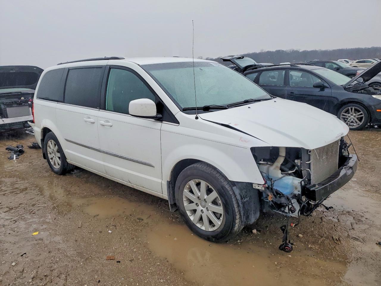 2014 Chrysler Town & Country Touring