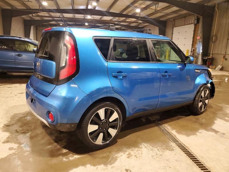 2017 KIA Soul +