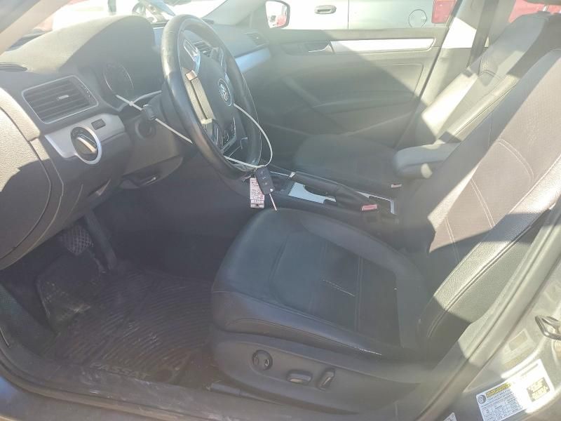 2013 Volkswagen Passat se