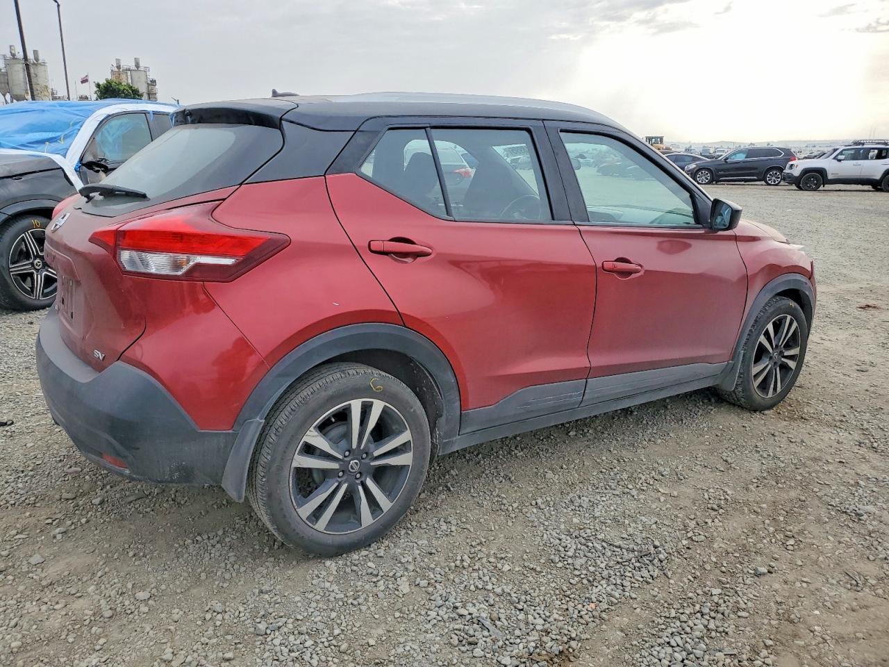 2018 Nissan Kicks s