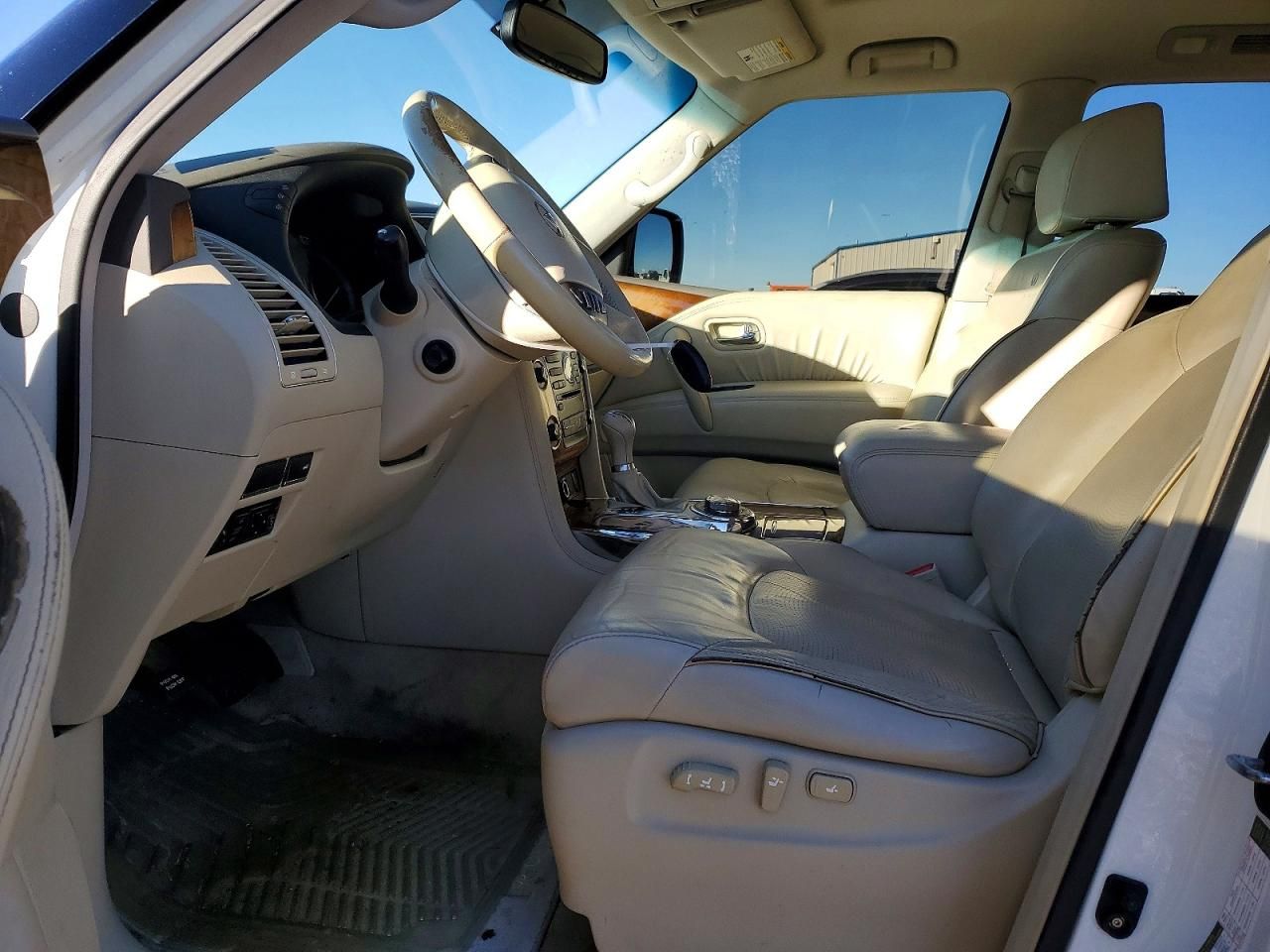 2012 Infiniti Qx56
