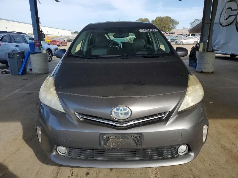 2013 Toyota Prius v