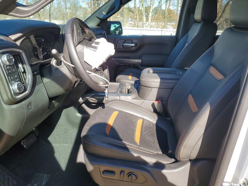 2022 GMC Sierra Limited K1500 AT4