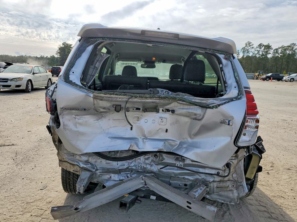 2015 Toyota Prius v