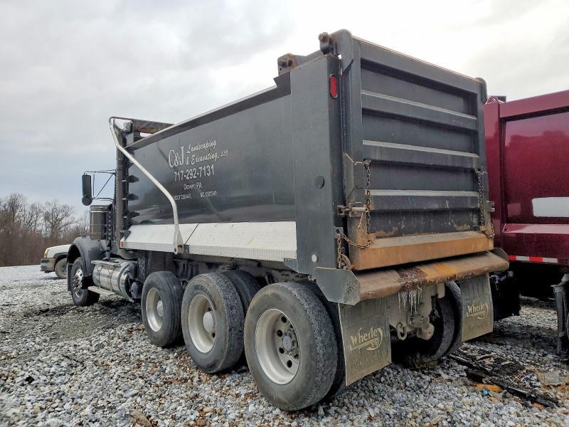 2016 Kenworth Construction W900