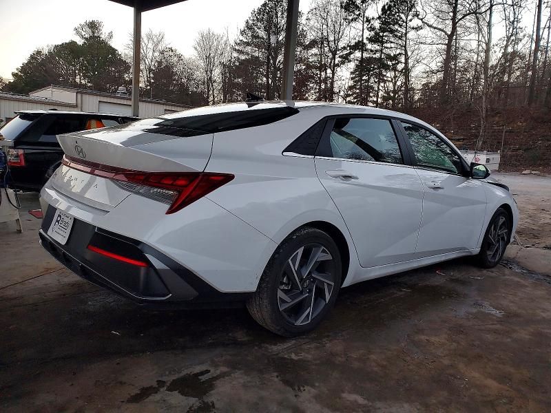 2025 Hyundai Elantra sel