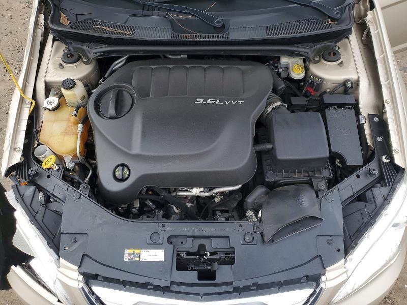 2014 Chrysler 200 Limited